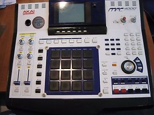 Akai MPC4000 Music Production Center with funky old flight case!