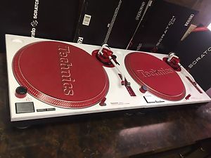2 custom white and ref Technic SL1200's w white/ red leds