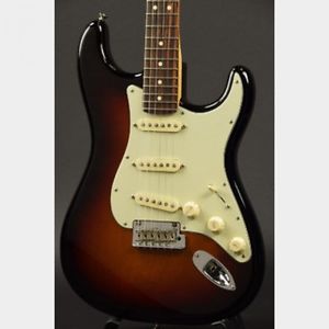 NEW Fender American Pro Stratocaster 3-Color Sunburst Rosewood Fingerboard/512