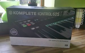 KOMPLETE 10 ULTIMATE with KOMPLETE KONTROL S25 KEYBOARD