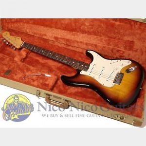 Fender 2002 American Vintage '62 Stratocaster Thin Laquer (Sunburst)/512