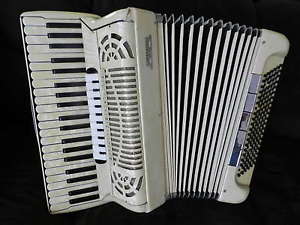 Ambasador by Royal Italian Accordion