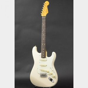 NEW Fender Japan Exclusive Classic 60s Stratocaster Vintage White JD16002322/512