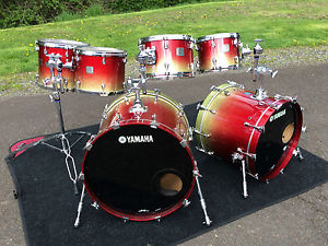 Yamaha Birch Custom Absolute Nouveau 6 Piece Double Bass Apple Sparkle Fade Set
