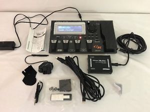 Roland GR-55 Guitar Synthesizer w/GK-3 Pickup Black and Filter buffer system