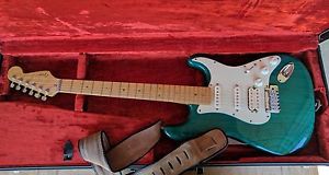 97' Fender American Deluxe Stratocaster HSS Electric Guitar