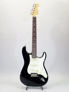 Fender American Professional Stratocaster BLK/R guitar FROM JAPAN/512
