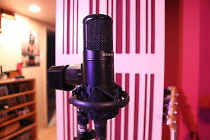 Sony C-800G Tube Condenser Professional Microphone