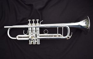 Yamaha Xeno YTR-9335NYS Bb Trumpet - Silver Finish - New York