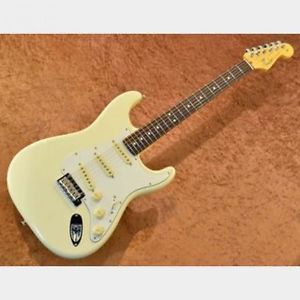 NEW Fender 【2017New Model】American Professional Stratocaster 【Olympic White】/512