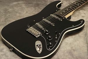 NEW Fender Japan Exclusive Aerodyne Stratocaster Black guitar FROM JAPAN/512