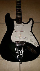 LEMMY KILMEISTER signed guitar Motorhead