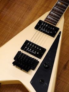 FERNANDES JS-100, Randy Rhoads Flying V type electric guitar, a1357
