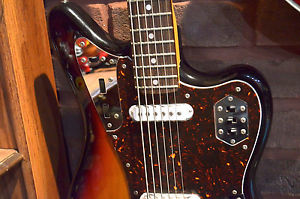 NOS Fender Jaguar Baritone Custom Guitar 3-Tone Sunburst Inv# RG25