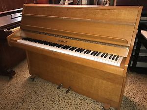 Bentley British Small Upright Piano OAK Professional Model RECOMMENDED BY TUNER!