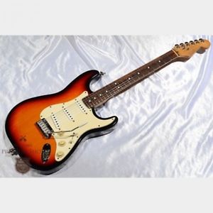 Fender 1995 American Standard Stratocaster / 3 Tone Sunburst FROM JAPAN/512