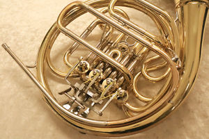 YAMAHA YHR-567D Used Horn  w/ Hard case