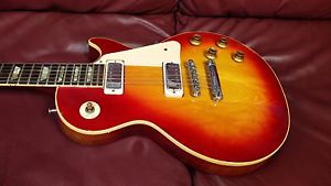 Vintage 1972 Gibson Les Paul Deluxe Electric Guitar