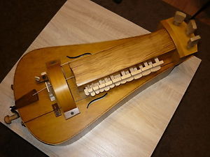 HURDY GURDY