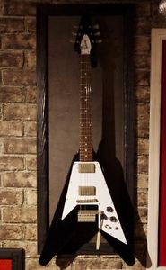 Gibson Custom Shop '67 FLYING V Electric Guitar Free Shipping