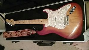 2009 Fender American standard Stratocaster Electric Guitar - Sunburst w/OHSC