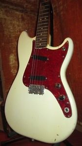 Vintage Original 1964 Fender Duo Sonic In Original Rare White Finish W/ OHSC