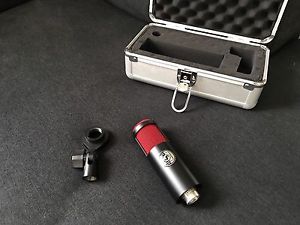 Shure KSM313 Ribbon Cable Professional Microphone (2 available)