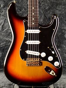 NEW Fender Japan Exclusive Classic 60s Stratocaster w/Gold Hardware 3TS/512