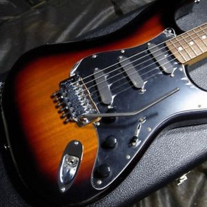 Fender USA Stratocaster Steve Lukather Modify w/FRT3 guitar FROM JAPAN/512