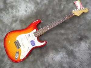 Fender American Deluxe Stratocaster Ash/R guitar FROM JAPAN/512