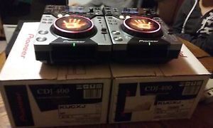 Pioneer CDJ 400