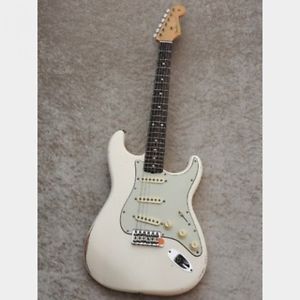 NEW Fender Classic Series Road Worn 60's Stratocaster (Olympic White)/512