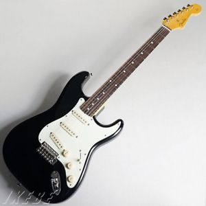 NEW Fender Japan Exclusive Series Classic 60s Strat (Black) FROM JAPAN/512