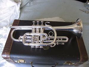BACH STRADIVARIOUS SILVER MODEL 37 CORNET