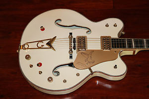 1962 Gretsch White Falcon, Double cutaway  (GRE0417)