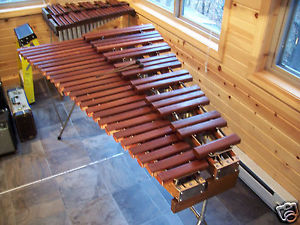 Vintage Deagan model 871 Professional Xylophone Nagaed / Rosewood keys VG cond.