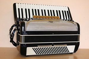 Settimio Soprani 120 bass Musette LMMM Accordion Akkordeon Fisarmonica + Case