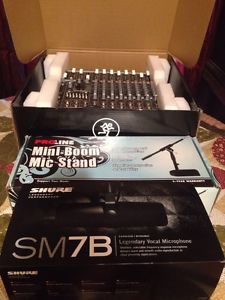 Mackie ProFX12 Professional Mixer Shure SM7B Microphone & Proline Mini Mic Stand