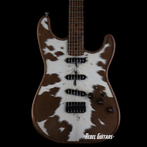 Walla Walla Guitar Company Seeker Skin “Triple Boogie Rawhide” Cowhide Strat