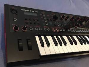 USED ROLAND JD-XI KEYBOARD SYNTHESIZER w/ Soft case Power cord Free Shipping