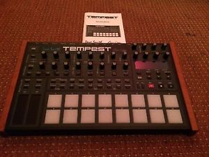 DSI Tempest Analog Drum Machine - Mint Condition / 808 & 909 Kits / Latest OS