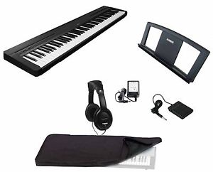 Yamaha P45B Digital Piano negro 88 Teclas Mecánica de martillo 64 voces Juego