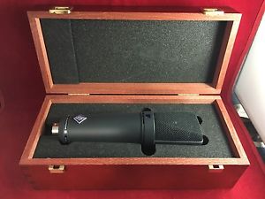 Neumann U89i MT Studio Condenser Microphone (Black)