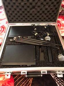 2X Shure ULXP4 Wireless Combo Microphone System Hard Case SM58 UA820J2 ULX2