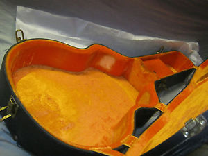 1962 GIBSON J 200 JUMBO GUITAR CASE -- made in USA