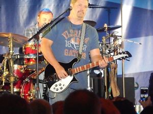 Rickenbacker jetglo 620 w/hardcase owned by Drew Copeland of Sister Hazel