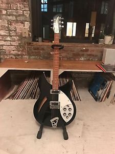 Black and White 2010 Rickenbacker 300 330 6 String Electric Guitar