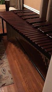 Yamaha YM-4600 Rosewood Concert Series Marimba 4.3 FREE SHIPPING