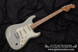 Fender 1974 Stratocaster Electric Guitar Free shipping
