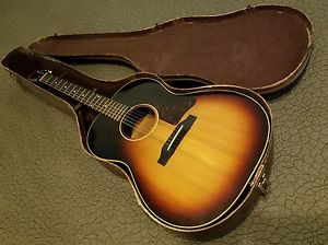 1963 Gibson LG1 Acoustic Guitar with original alligator chipboard case